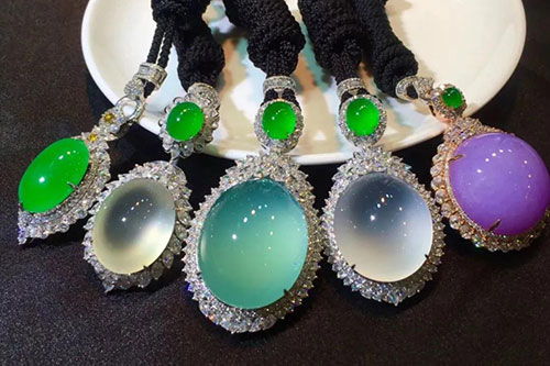 中國(guó)珠寶玉石首飾行業(yè)協(xié)會(huì) 跨界合作與食品安全的新思考