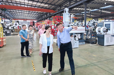 同心聚力促發(fā)展 雙流區(qū)2024年第三次統(tǒng)戰(zhàn)部部長(zhǎng)與民營(yíng)經(jīng)濟(jì)代表人士“面對(duì)面”技術(shù)交流活動(dòng)圓滿舉行